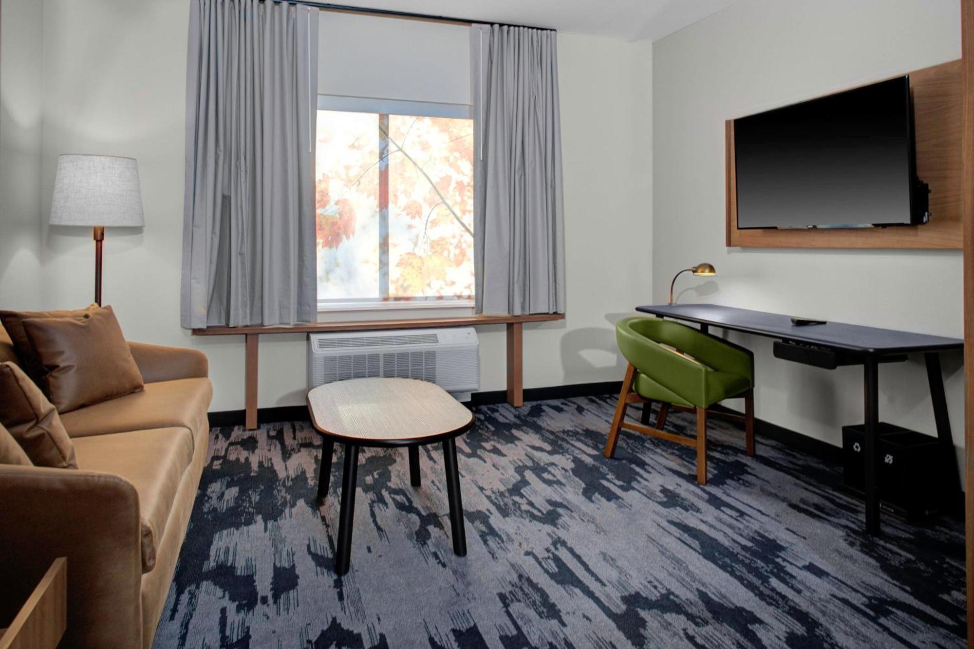 Fairfield Inn & Suites By Marriott Roanoke Salem Exterior foto